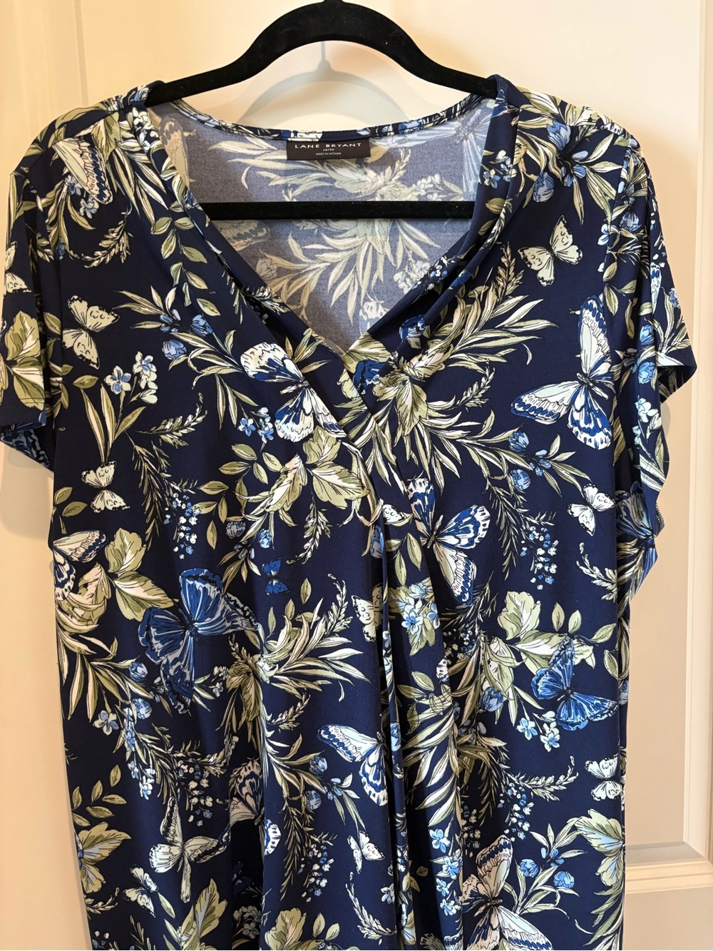 Lane Bryant Navy Floral Butterfly V-Neck Top with Blue Accents